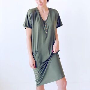 Dwell and Slumber Emerald cocoon dress. Size XS/S